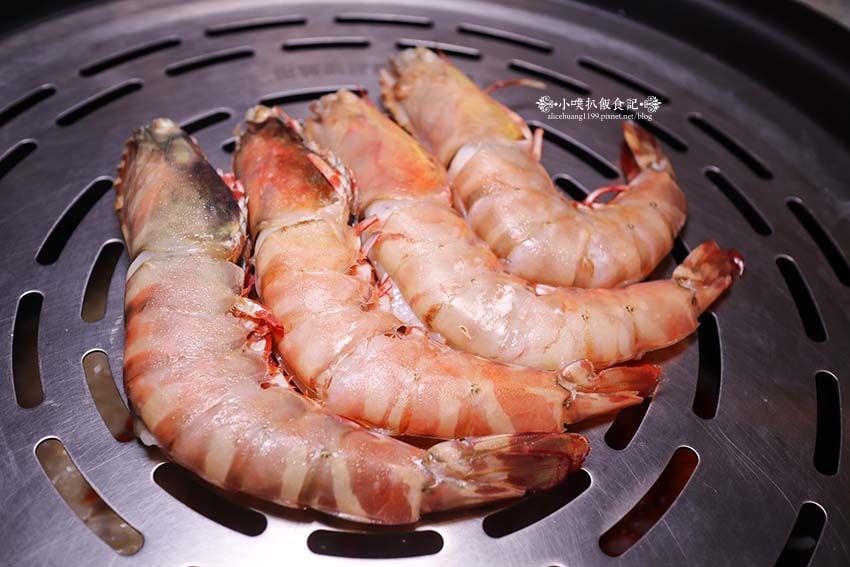 【新莊美食餐廳】『濤濤海鮮蒸氣鍋』近新莊副都心站/新鮮海陸大 【新莊美食餐廳】『濤濤海鮮蒸氣鍋』近新莊副都心站/新鮮海陸大