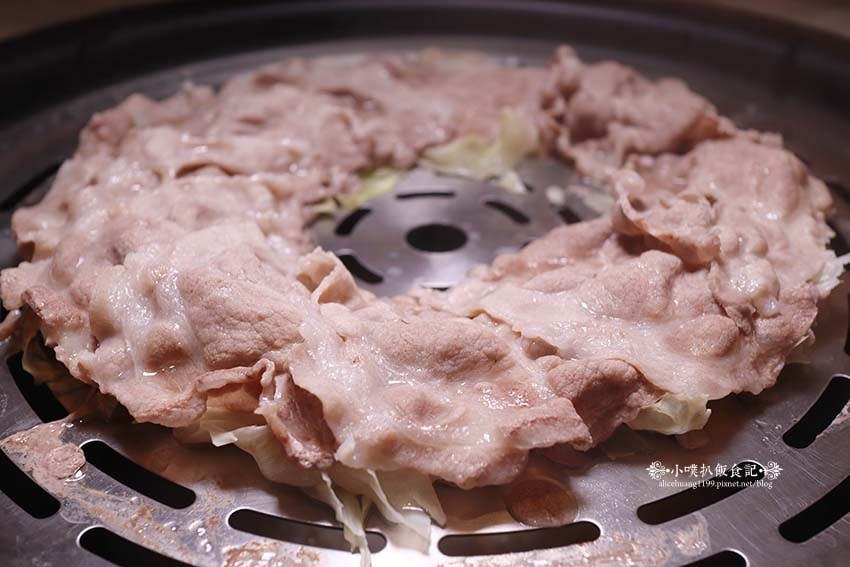 【新莊美食餐廳】『濤濤海鮮蒸氣鍋』近新莊副都心站/新鮮海陸大 【新莊美食餐廳】『濤濤海鮮蒸氣鍋』近新莊副都心站/新鮮海陸大