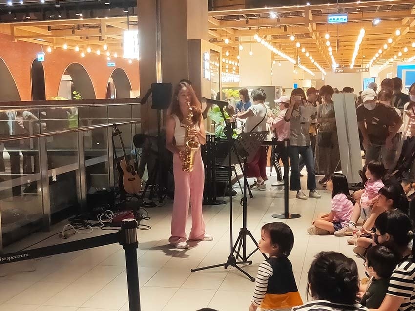 【新店景點】『新店裕隆城』近大坪林站、七張站/ 【新店景點】『新店裕隆城』近大坪林站、七張站/