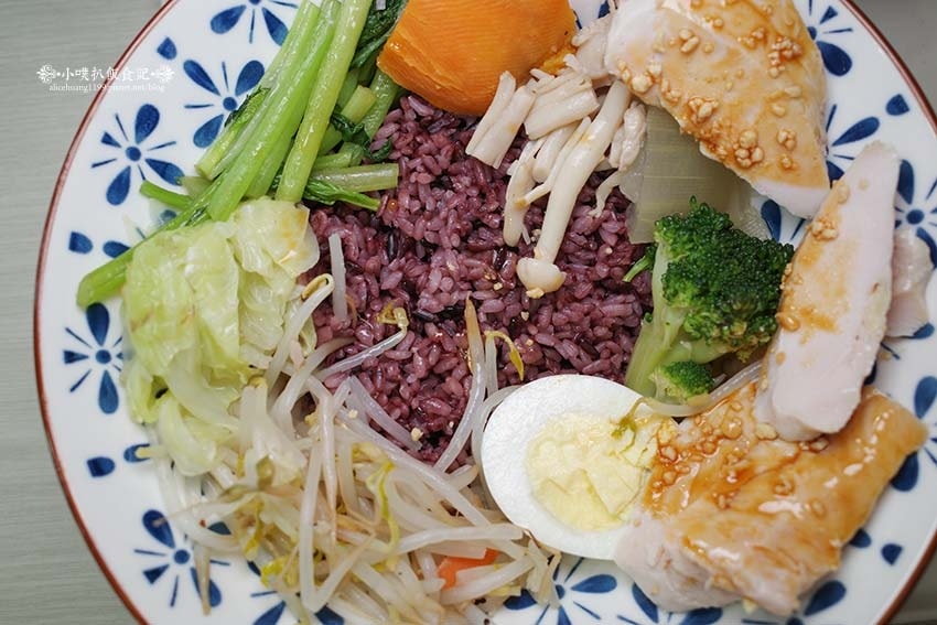 【中和美食】『蛋白盒子健康低卡餐盒 中和永安店』近永安市場站 【中和美食】『蛋白盒子健康低卡餐盒 中和永安店』近永安市場站