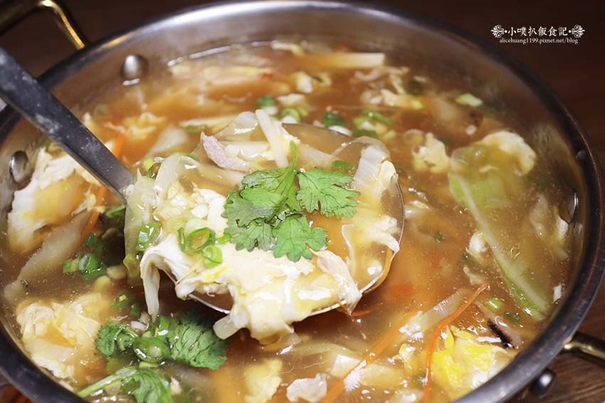 【台北聚會餐廳推薦】『欣葉小聚 環球中和店』台北米其林必比登 【台北聚會餐廳推薦】『欣葉小聚 環球中和店』台北米其林必比登