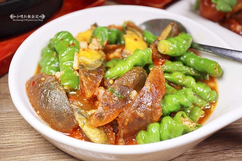 【台北聚會餐廳推薦】『欣葉小聚 環球中和店』台北米其林必比登 【台北聚會餐廳推薦】『欣葉小聚 環球中和店』台北米其林必比登