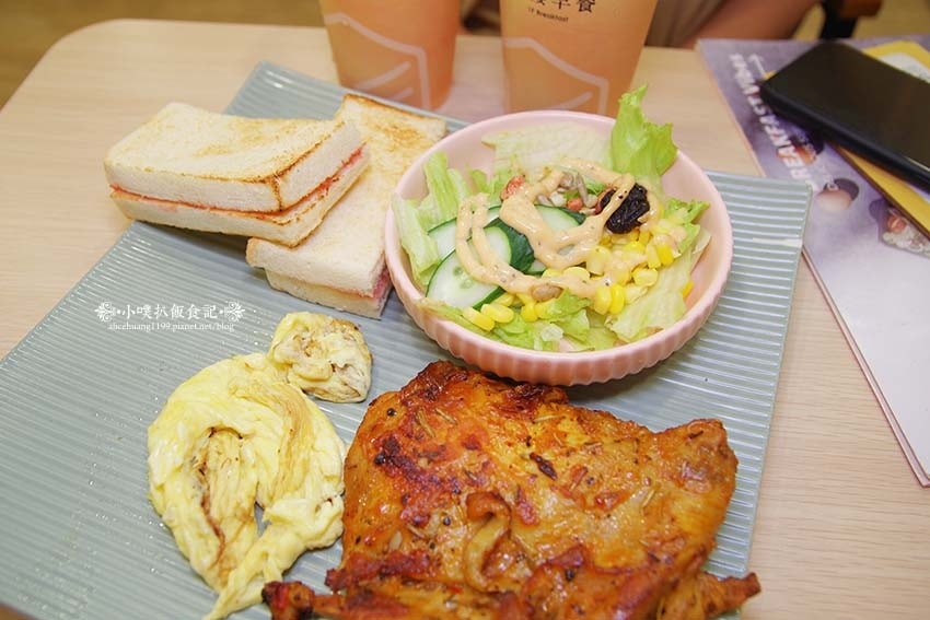 【中和早午餐】『壹樓早餐』環境清新風格/餐點豐盛、選擇多元/ 【中和早午餐】『壹樓早餐』環境清新風格/餐點豐盛、選擇多元/
