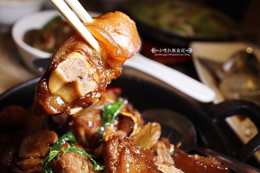 【台北聚會餐廳推薦】『欣葉小聚 環球中和店』台北米其林必比登 【台北聚會餐廳推薦】『欣葉小聚 環球中和店』台北米其林必比登