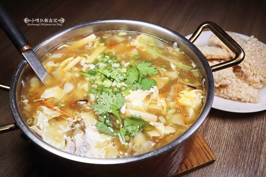 【台北聚會餐廳推薦】『欣葉小聚 環球中和店』台北米其林必比登 【台北聚會餐廳推薦】『欣葉小聚 環球中和店』台北米其林必比登