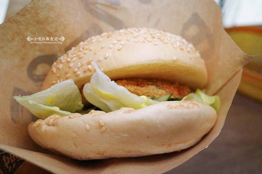【永和早午餐】『墨爾漢堡More Burger 永和保平店』 【永和早午餐】『墨爾漢堡More Burger 永和保平店』