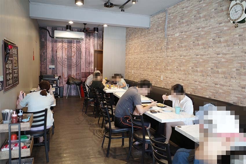 【永和早午餐】『墨爾漢堡More Burger 永和保平店』 【永和早午餐】『墨爾漢堡More Burger 永和保平店』