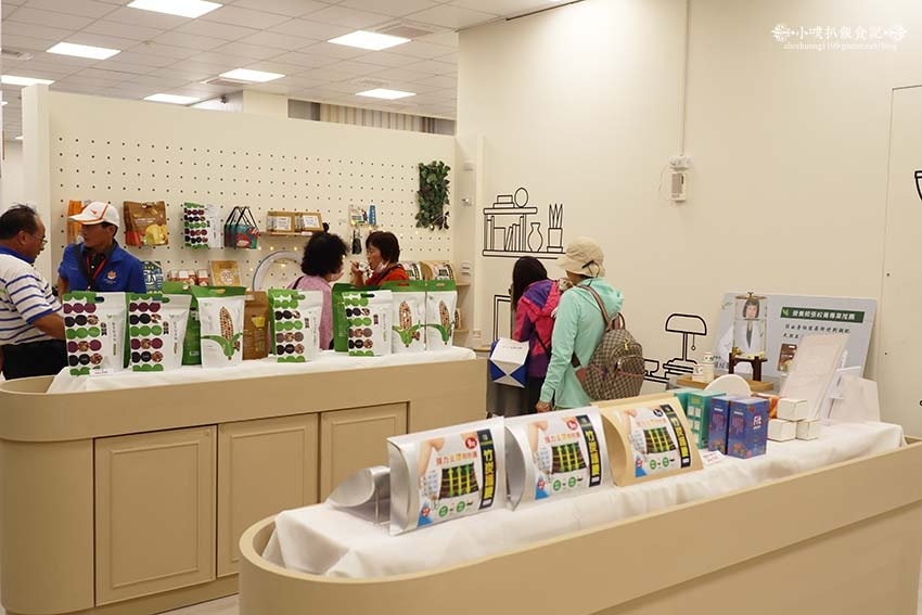 【桃園景點】『亮亮健康樂園』首座以運動健康為主題的觀光工廠/ 【桃園景點】『亮亮健康樂園』首座以運動健康為主題的觀光工廠/