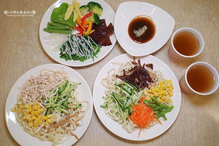 【嘉義景點一日遊】品嚐嘉義在地必吃美食/LZ遊樂園嘉義仁愛店 【嘉義景點一日遊】品嚐嘉義在地必吃美食/LZ遊樂園嘉義仁愛店