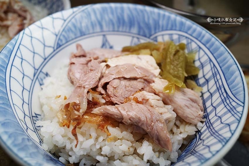 【嘉義美食】『劉里長火雞肉飯』在地必吃美食/觀光客排隊老店/ 【嘉義美食】『劉里長火雞肉飯』在地必吃美食/觀光客排隊老店/