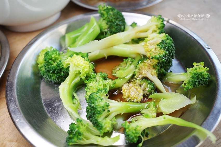 【嘉義美食】『劉里長火雞肉飯』在地必吃美食/觀光客排隊老店/ 【嘉義美食】『劉里長火雞肉飯』在地必吃美食/觀光客排隊老店/