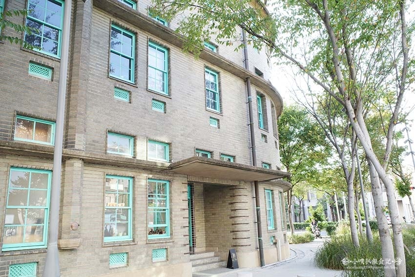 【嘉義咖啡廳】『昭和J11咖啡館』質感美術館咖啡館/環境復古 【嘉義咖啡廳】『昭和J11咖啡館』質感美術館咖啡館/環境復古