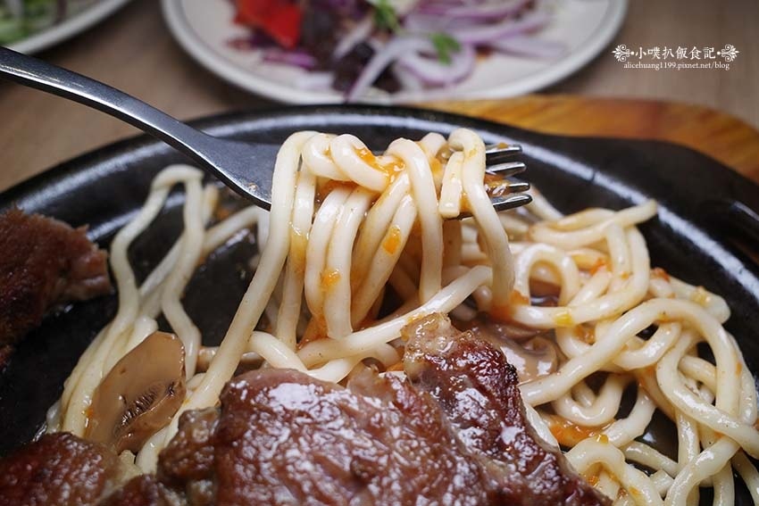 【永和美食】『德堡牛排館 永和店』近永安市場站/排餐250 【永和美食】『德堡牛排館 永和店』近永安市場站/排餐250