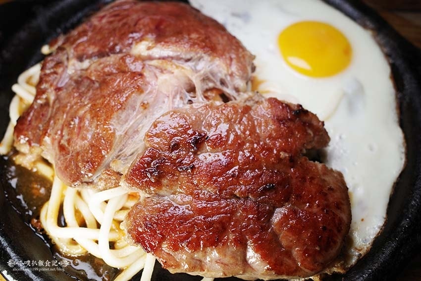 【永和美食】『德堡牛排館 永和店』近永安市場站/排餐250 【永和美食】『德堡牛排館 永和店』近永安市場站/排餐250