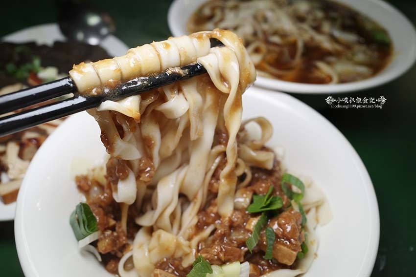 【中和美食】『阿敏水餃牛肉麵』近永安市場站/四號公園周邊美食 【中和美食】『阿敏水餃牛肉麵』近永安市場站/四號公園周邊美食