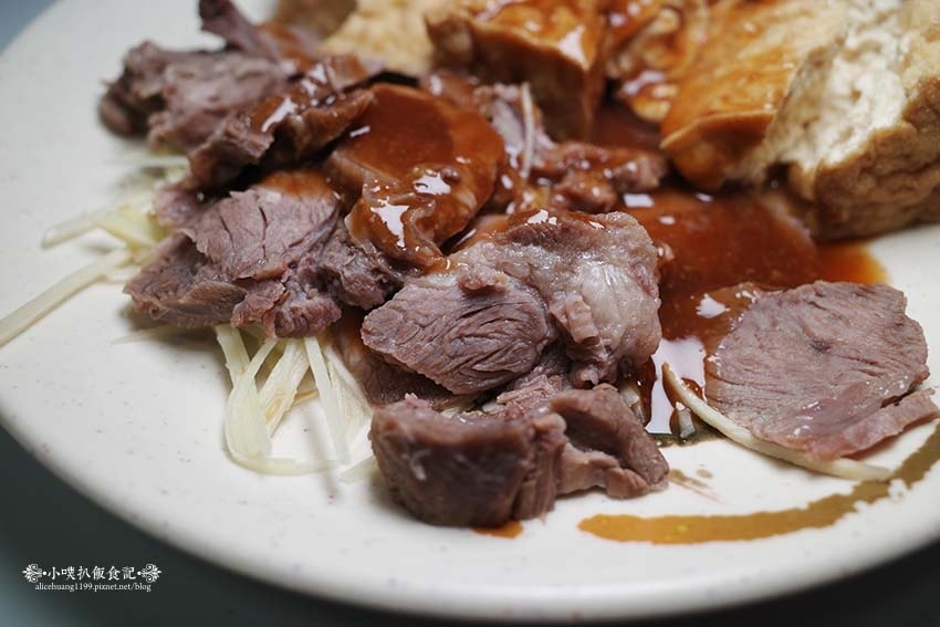 【中和美食】『意麵米粉湯』士林米粉湯/近永安市場站/四號公園 【中和美食】『意麵米粉湯』士林米粉湯/近永安市場站/四號公園