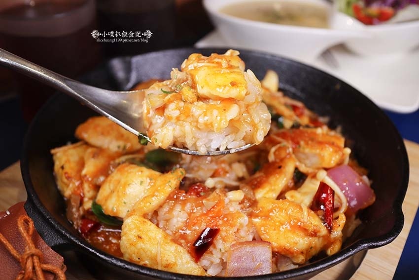 【中和平價義大利麵】『義麵寶寶 中和圓通店』近中和站/cp值 【中和平價義大利麵】『義麵寶寶 中和圓通店』近中和站/cp值