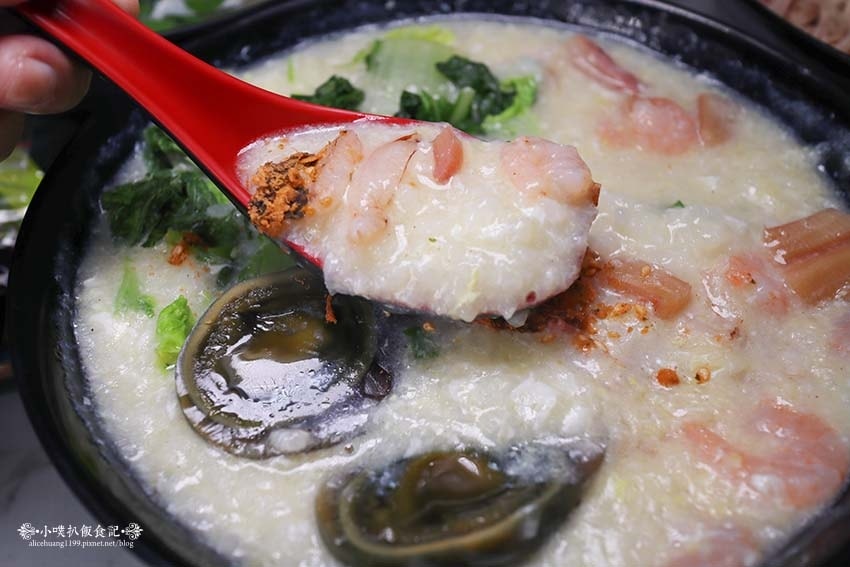 【新莊美食】『食在幸福-邱記 新莊民本店』新莊廣東粥、涼麵/ 【新莊美食】『食在幸福-邱記 新莊民本店』新莊廣東粥、涼麵/