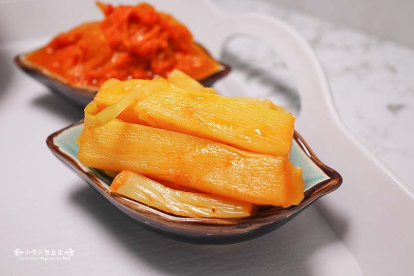 【新莊美食】『食在幸福-邱記 新莊民本店』新莊廣東粥、涼麵/ 【新莊美食】『食在幸福-邱記 新莊民本店』新莊廣東粥、涼麵/