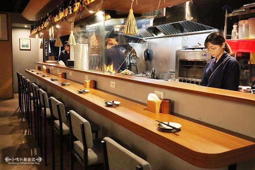 【桃園美食】『三石居酒屋』近桃園火車站、桃園大廟/彷彿一秒飛 【桃園美食】『三石居酒屋』近桃園火車站、桃園大廟/彷彿一秒飛