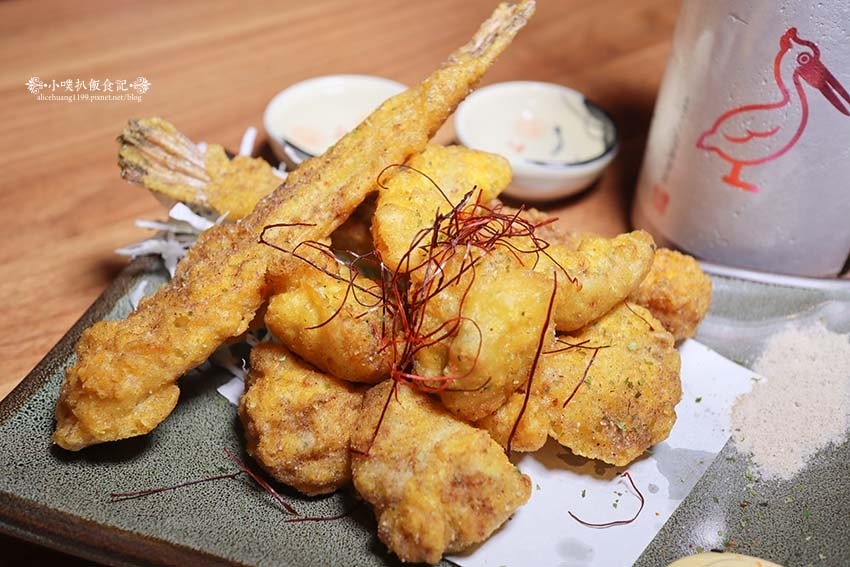 【桃園美食】『三石居酒屋』近桃園火車站、桃園大廟/彷彿一秒飛 【桃園美食】『三石居酒屋』近桃園火車站、桃園大廟/彷彿一秒飛