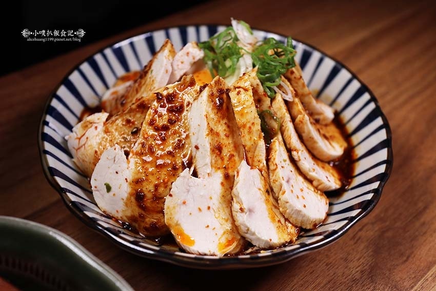 【桃園美食】『三石居酒屋』近桃園火車站、桃園大廟/彷彿一秒飛 【桃園美食】『三石居酒屋』近桃園火車站、桃園大廟/彷彿一秒飛