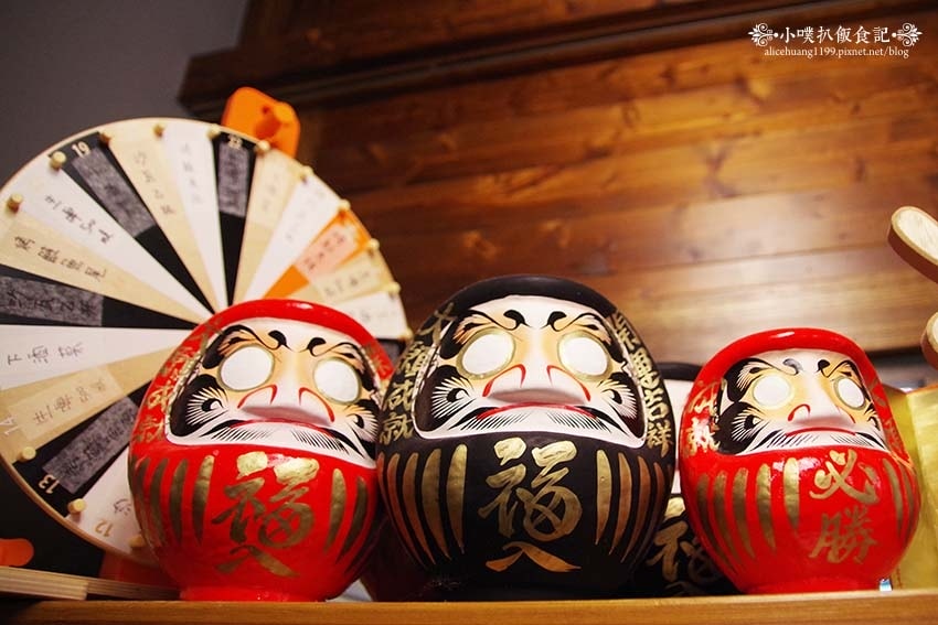 【桃園美食】『三石居酒屋』近桃園火車站、桃園大廟/彷彿一秒飛 【桃園美食】『三石居酒屋』近桃園火車站、桃園大廟/彷彿一秒飛