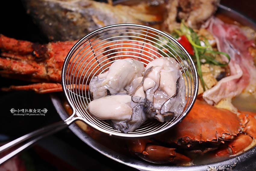 【中和興南夜市美食】『高記砂嗲魚』近南勢角站/中和地表超浮誇 【中和興南夜市美食】『高記砂嗲魚』近南勢角站/中和地表超浮誇