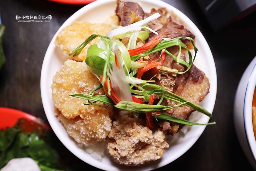 【中和興南夜市美食】『高記砂嗲魚』近南勢角站/中和地表超浮誇 【中和興南夜市美食】『高記砂嗲魚』近南勢角站/中和地表超浮誇