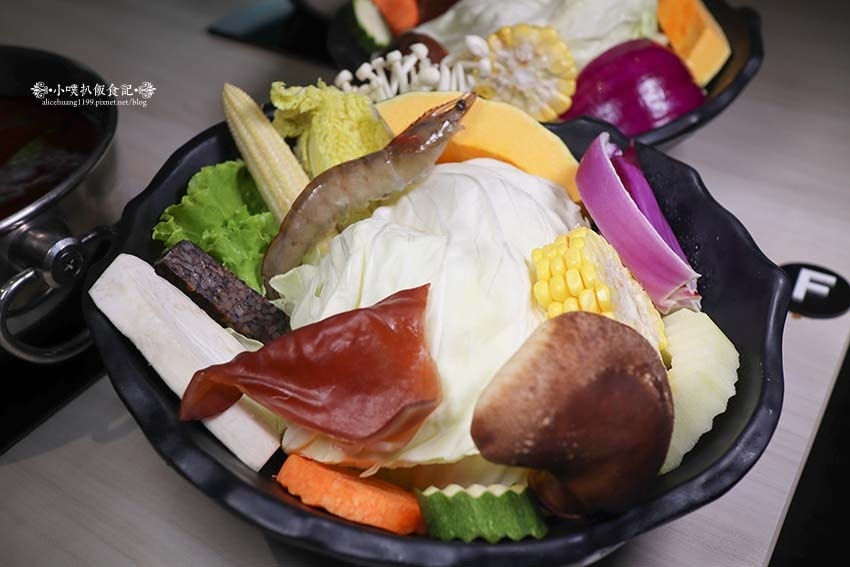 【蘆洲火鍋】『XO Shabushabu 蘆洲店』近三民高中 【蘆洲火鍋】『XO Shabushabu 蘆洲店』近三民高中