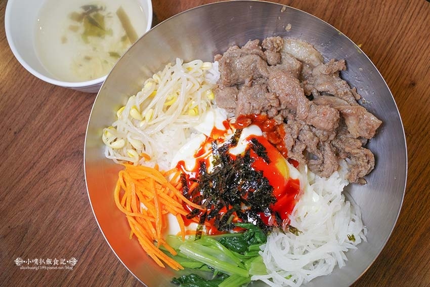 【中和美食】『金花子韓式料理 永安市場店』近永安市場站/平價 【中和美食】『金花子韓式料理 永安市場店』近永安市場站/平價