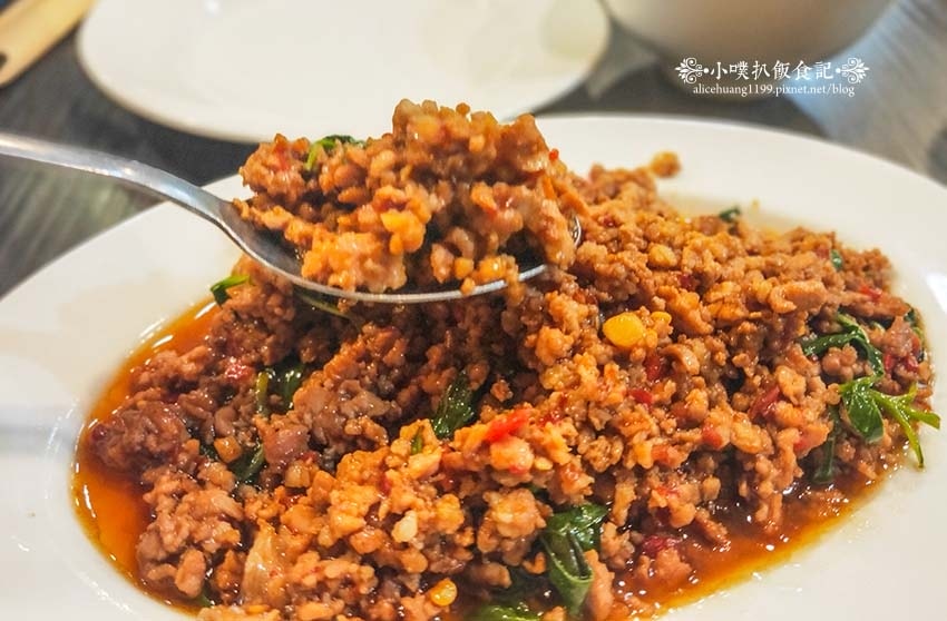 【永和美食】『異國泰式料理』近頂溪站/平價、CP值高/道地泰 【永和美食】『異國泰式料理』近頂溪站/平價、CP值高/道地泰