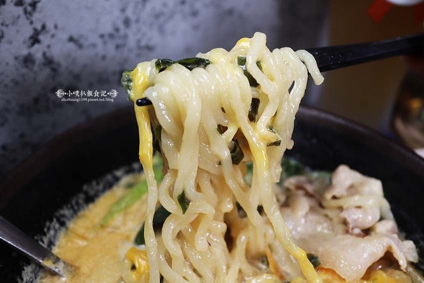 【三重美食】『柒息地串燒居酒屋三重自強店』近三重國小站/平價 【三重美食】『柒息地串燒居酒屋三重自強店』近三重國小站/平價