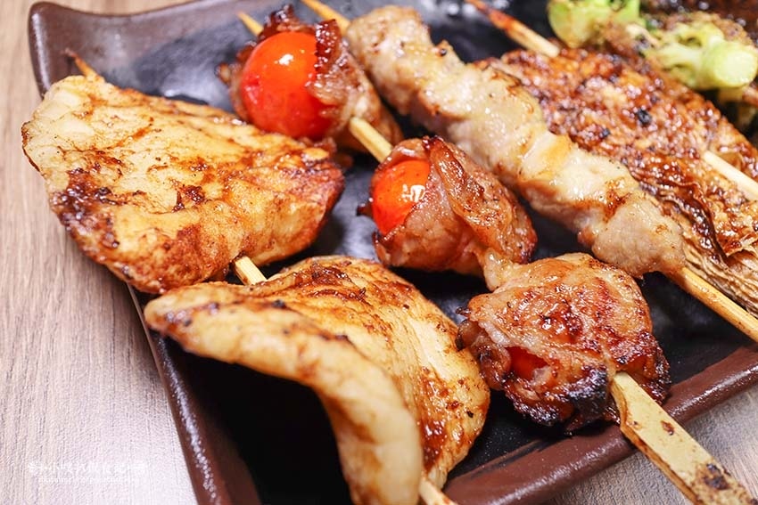 【三重美食】『柒息地串燒居酒屋三重自強店』近三重國小站/平價 【三重美食】『柒息地串燒居酒屋三重自強店』近三重國小站/平價