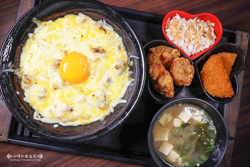 【台北中山站美食】『新丼』近中山站/平價、高CP值/創意丼飯 【台北中山站美食】『新丼』近中山站/平價、高CP值/創意丼飯
