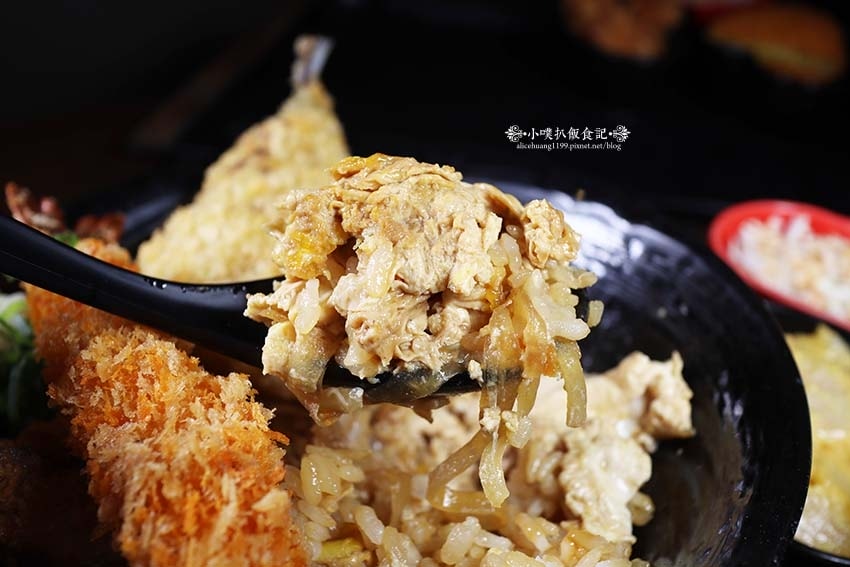 【台北中山站美食】『新丼』近中山站/平價、高CP值/創意丼飯 【台北中山站美食】『新丼』近中山站/平價、高CP值/創意丼飯