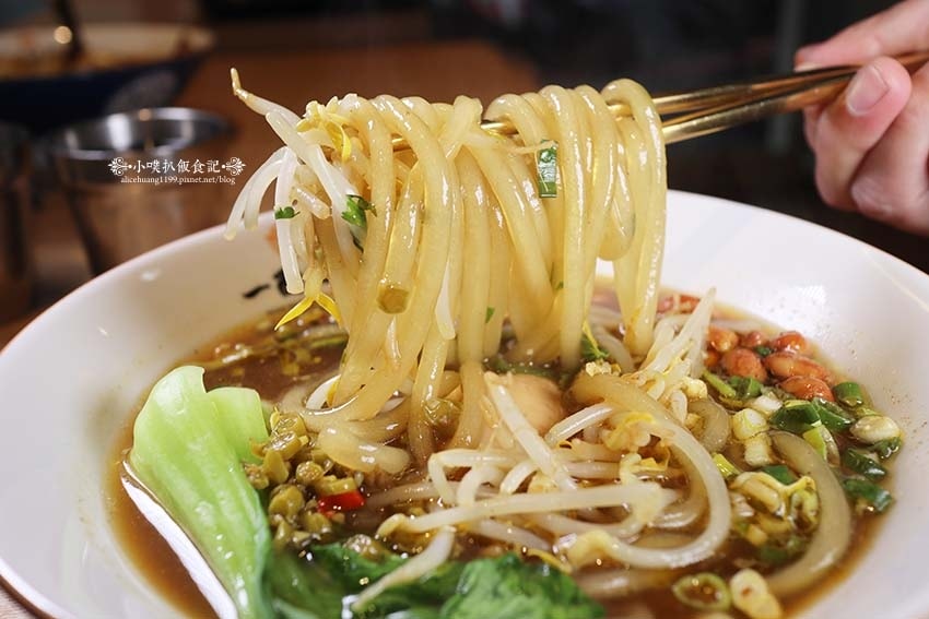 【蘆洲美食】『一面之緣 襄楚麵食館 蘆洲店』近三民高中站/呈 【蘆洲美食】『一面之緣 襄楚麵食館 蘆洲店』近三民高中站/呈