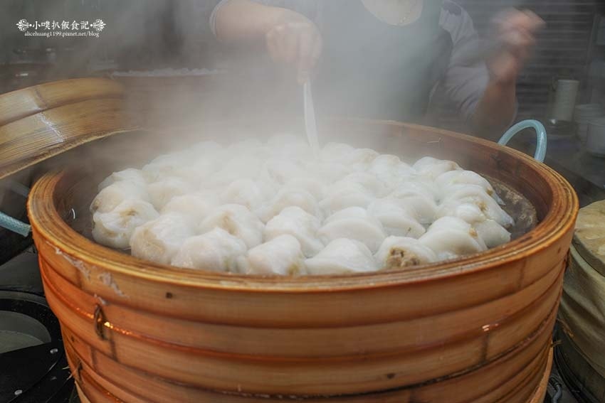 【高雄美食】『肉圓。米糕。四神湯(高雄鼓山)華榮路』近巨蛋站 【高雄美食】『肉圓。米糕。四神湯(高雄鼓山)華榮路』近巨蛋站