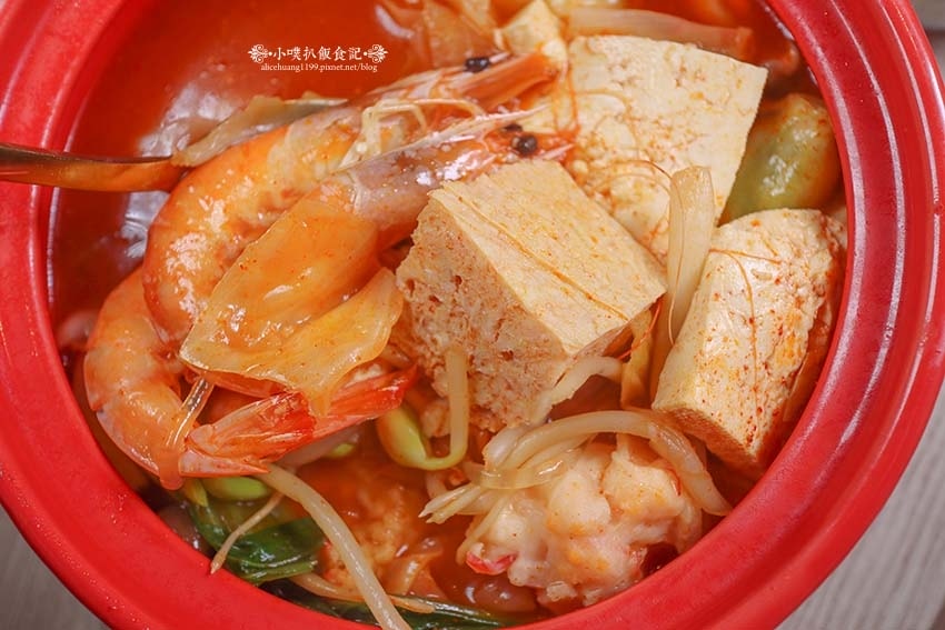 【汐止美食】『狸太苑經典鍋物』近汐止火車站/新開幕/平價韓式
