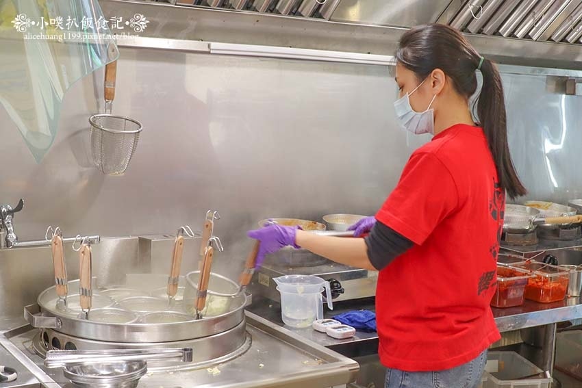 【汐止美食】『狸太苑經典鍋物』近汐止火車站/新開幕/平價韓式