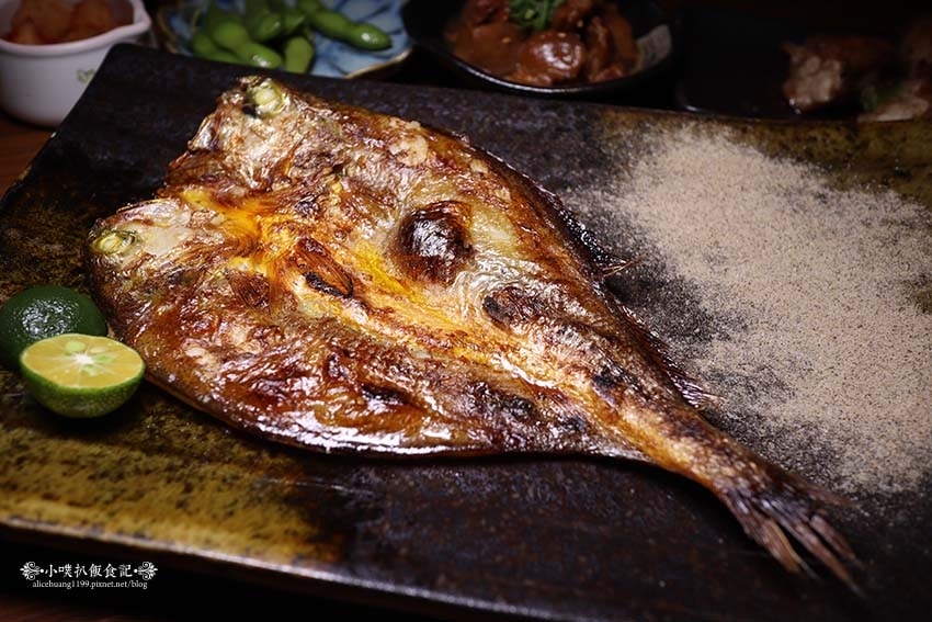 【板橋美食】『炭吉郎居酒屋』近板新站/板橋最夯高人氣居酒屋/ 【板橋美食】『炭吉郎居酒屋』近板新站/板橋最夯高人氣居酒屋/