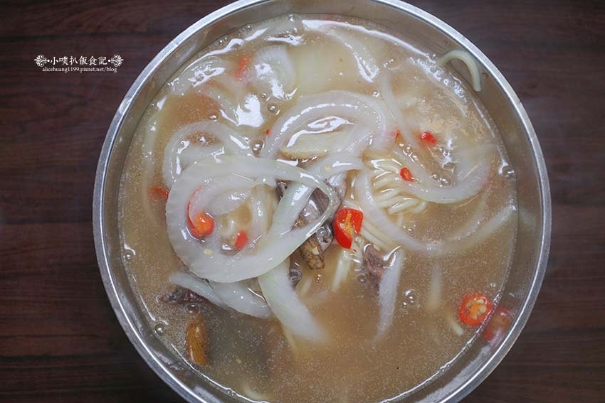 【永和美食】『嘉義鱔魚麵』近樂華夜市/永和永貞路美食/南部傳 【永和美食】『嘉義鱔魚麵』近樂華夜市/永和永貞路美食/南部傳