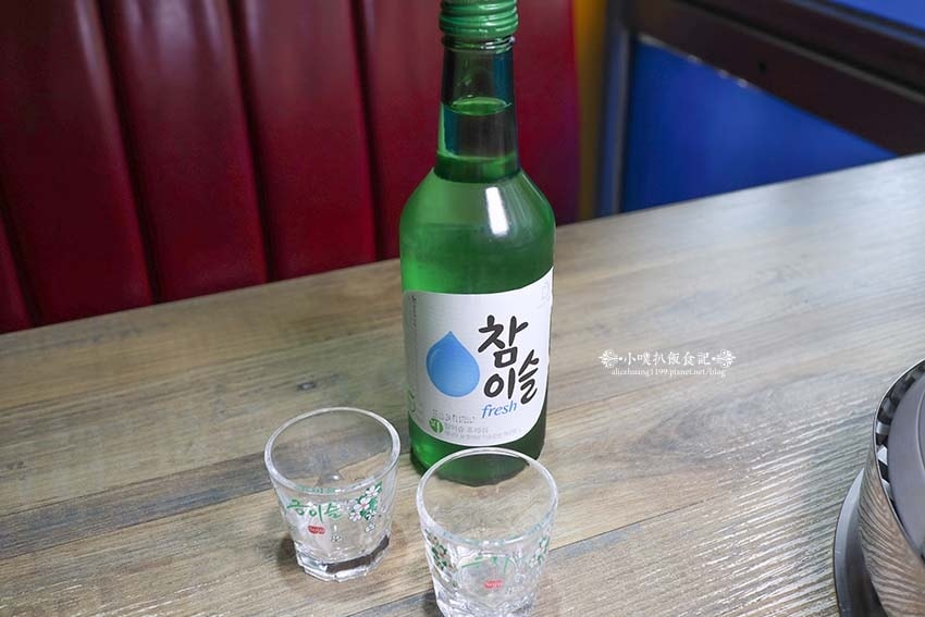 【西門美食】『阿豬嘻烤肉村 西門店』近西門站/銅盤烤肉+部隊 【西門美食】『阿豬嘻烤肉村 西門店』近西門站/銅盤烤肉+部隊