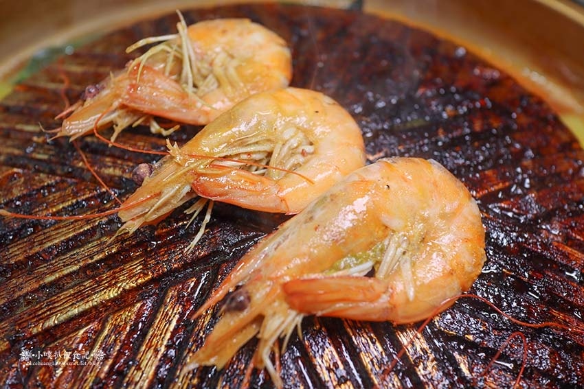 【西門美食】『阿豬嘻烤肉村 西門店』近西門站/銅盤烤肉+部隊 【西門美食】『阿豬嘻烤肉村 西門店』近西門站/銅盤烤肉+部隊