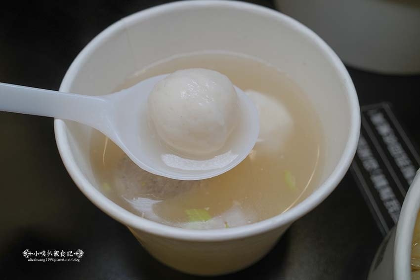 【永和美食】『上田雞肉』近永安市場站/外皮Q彈、肉質細嫩好吃 【永和美食】『上田雞肉』近永安市場站/外皮Q彈、肉質細嫩好吃