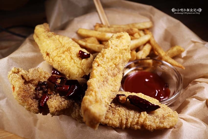 【西門町酒吧推薦】『Geography Bar』近西門站/台 【西門町酒吧推薦】『Geography Bar』近西門站/台