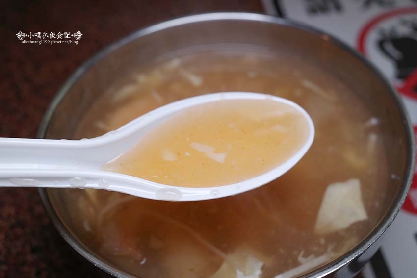 【樂華夜市美食】『阿國蝦仁羹』人氣排隊美食/蝦仁羹、土魠魚羹 【樂華夜市美食】『阿國蝦仁羹』人氣排隊美食/蝦仁羹、土魠魚羹