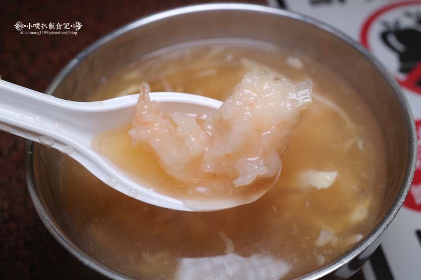 【樂華夜市美食】『阿國蝦仁羹』人氣排隊美食/蝦仁羹、土魠魚羹 【樂華夜市美食】『阿國蝦仁羹』人氣排隊美食/蝦仁羹、土魠魚羹