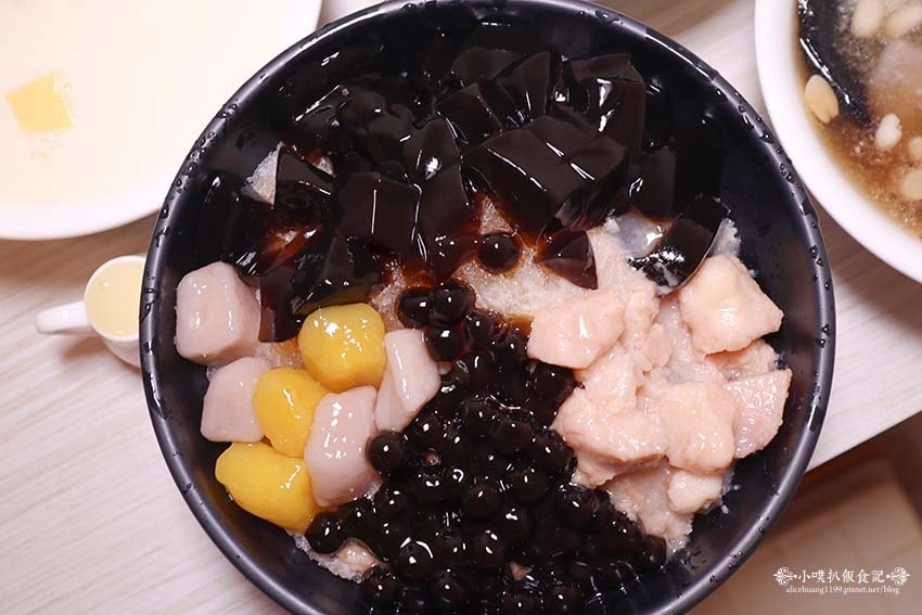 【三重甜品】『滿溢本舖 三重正義店』近台北橋站/傳承三代匠人 【三重甜品】『滿溢本舖 三重正義店』近台北橋站/傳承三代匠人