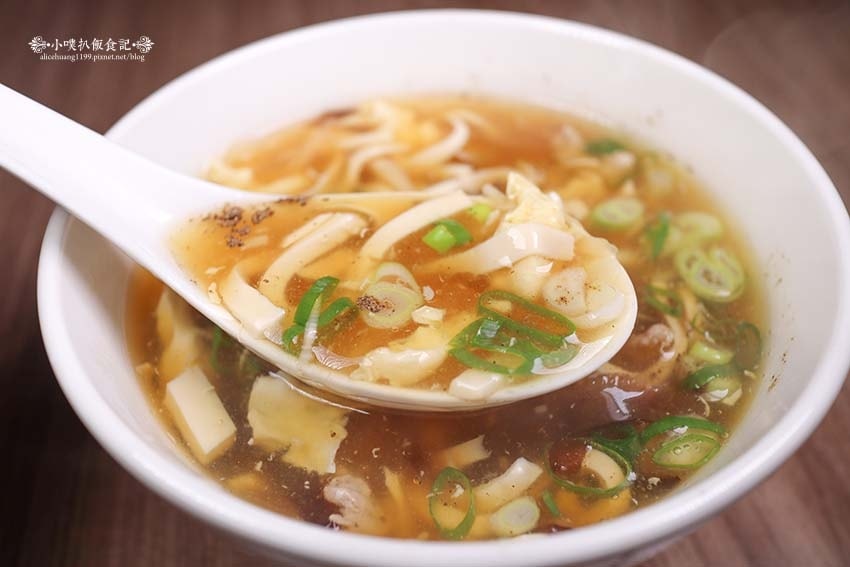 【永和美食】『小本經營』近頂溪站/地表最強平價鼎泰豐/平價、 【永和美食】『小本經營』近頂溪站/地表最強平價鼎泰豐/平價、